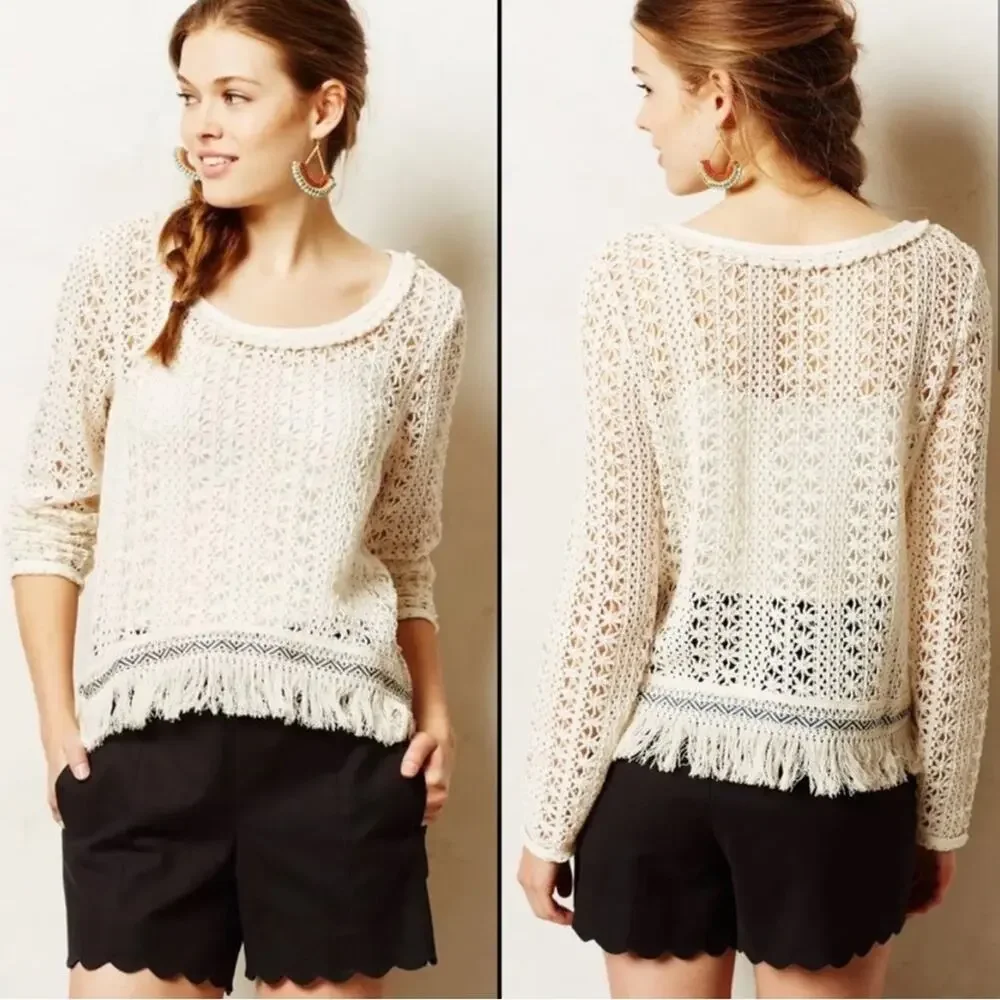 Anthropologie Akemi +‎ Kin Franja Crochet Fringed Top in Ivory.